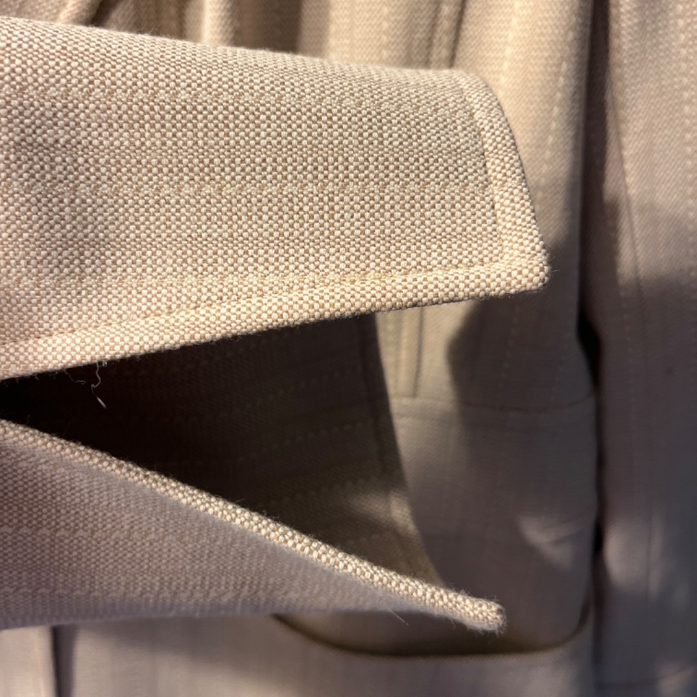 Jacket - Picture 2 of 4